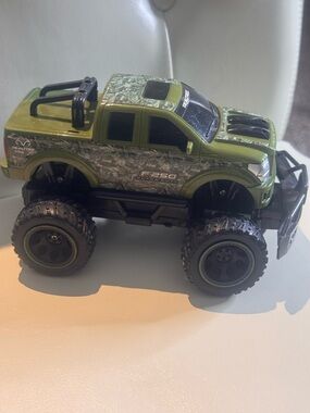 Real Tree Green Camouflage Monster Truck Toy - F-250
